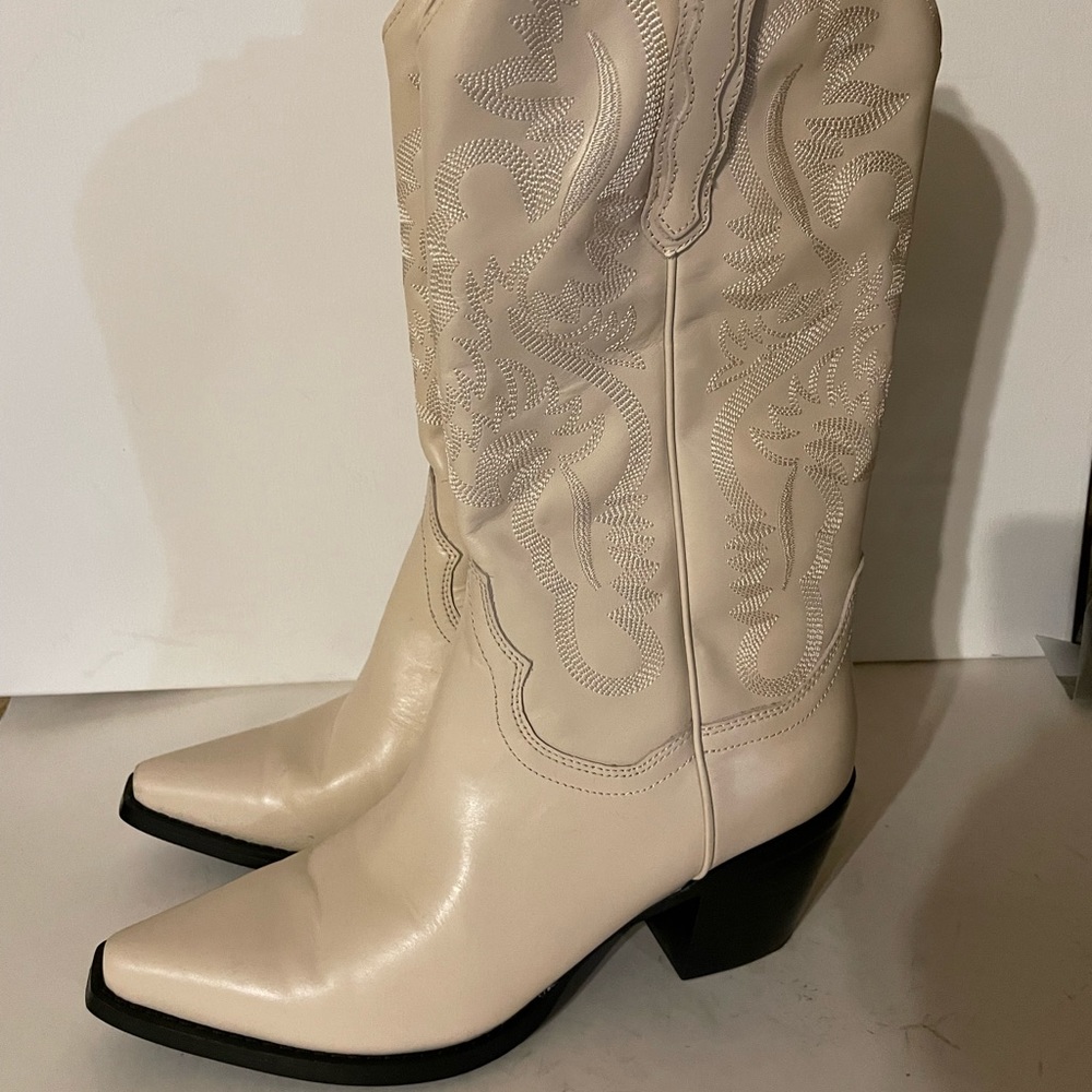 Jeffrey Campbell Cream Western Heeled Boots - Picture 3 of 7